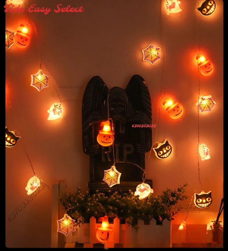 2PCS1.5/3m Halloween LED Lichterkette, Kürbis Geister Spinnennetz Fledermaus Kronleuchter, Batteriebetriebene Halloween Dekoration Requisiten