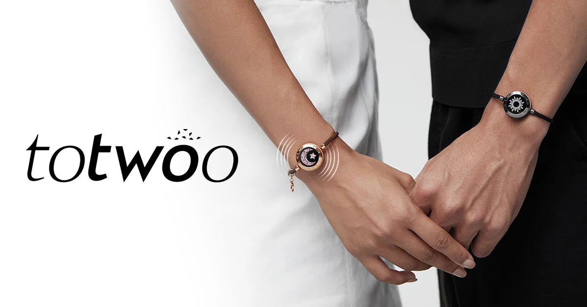 Totwoo Long Distance Touch Leuchtende und vibrierende Armbänder für Paare