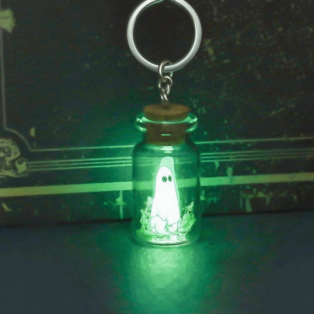 Leuchtender Geister-Schlüsselanhänger, Halloween, winzige leuchtende Driftflasche, Adopt Ghost-Schlüsselring, kreatives Design, grüner Gespenst-Schmuck, Geschenk