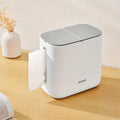 Moderner, weiß-grauer All-in-One-Papierhandtuchhalter und Abfalleimer – platzsparender Tischspender mit hygienischem Ein-Knopf-Deckel, robustes Kunststoffmaterial für Bad und Büro – kompakte Aufbewahrungsbox für Taschentücher