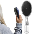2-in-1-Haarbürsten-Zerstäuber – Innovatives Haarspray- und Bürstenwerkzeug für das Styling von nassem und trockenem Haar – Verwicklungsfreie Borsten, praktischer Wasserbehälter, einfach zu verwenden (Weiß)