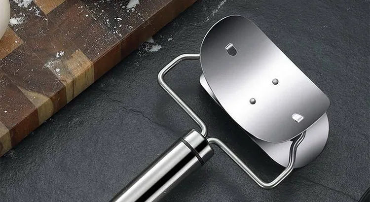 304 Edelstahl Knödel Wrapper Schneiden Schneiden Form Roller runde Keks Drücken Knödel Haut Mold Schneiden Clip Werkzeug