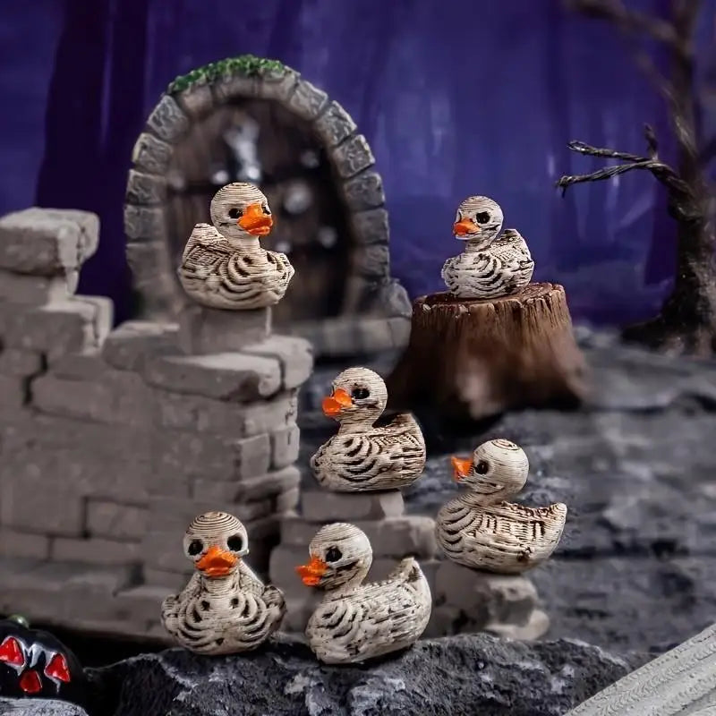 Gothic Totenkopf-Enten 20er-Set – Harzfiguren, Schreibtischdeko Halloween & Party