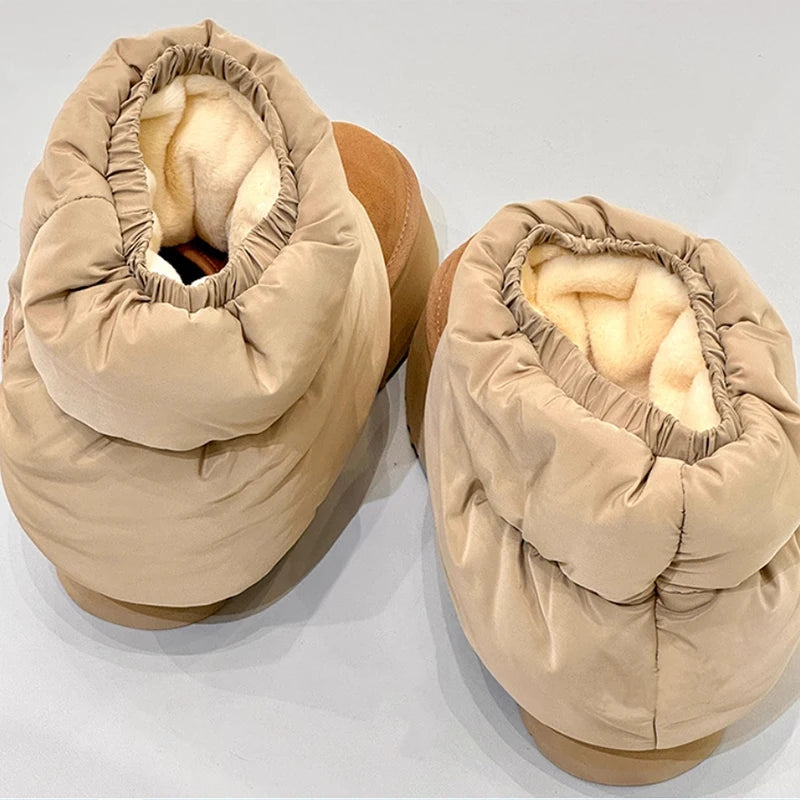 Weiche lange Plüsch-warme Schneestiefel für Damen, Winter 2022, dicke Sohle, kältebeständig, Daunensockenstiefel, rutschfeste, lässige Baumwollschuhe für Damen