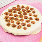 Aluminium-Knödelform, Ravioli-Maker, russischer Pelmeni-Maker, Knödelmaschine, Ravioli-Schneider, Küchen- und Kochutensilien, 37 Löcher