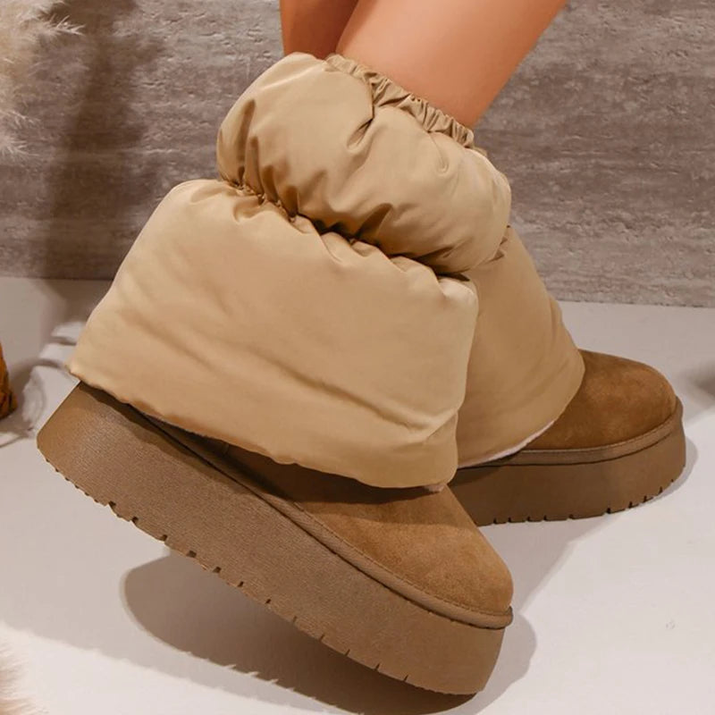 Weiche lange Plüsch-warme Schneestiefel für Damen, Winter 2022, dicke Sohle, kältebeständig, Daunensockenstiefel, rutschfeste, lässige Baumwollschuhe für Damen