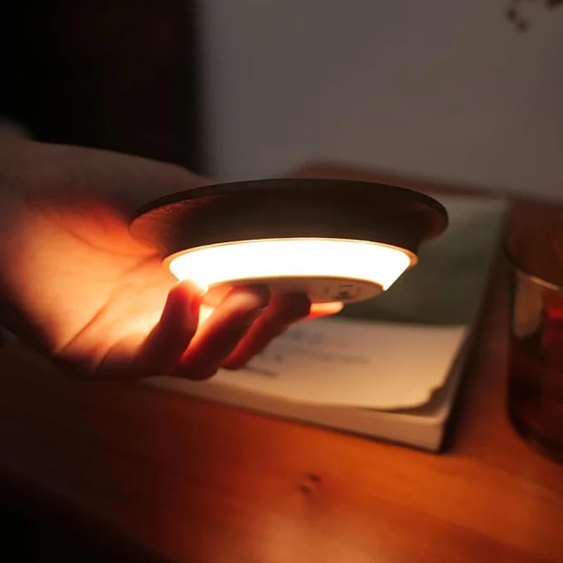 Bewegungssensor Nachtlicht aus Holz, USB wiederaufladbar, Stick-On-Stufen leuchten, magnetische Wandleuchten