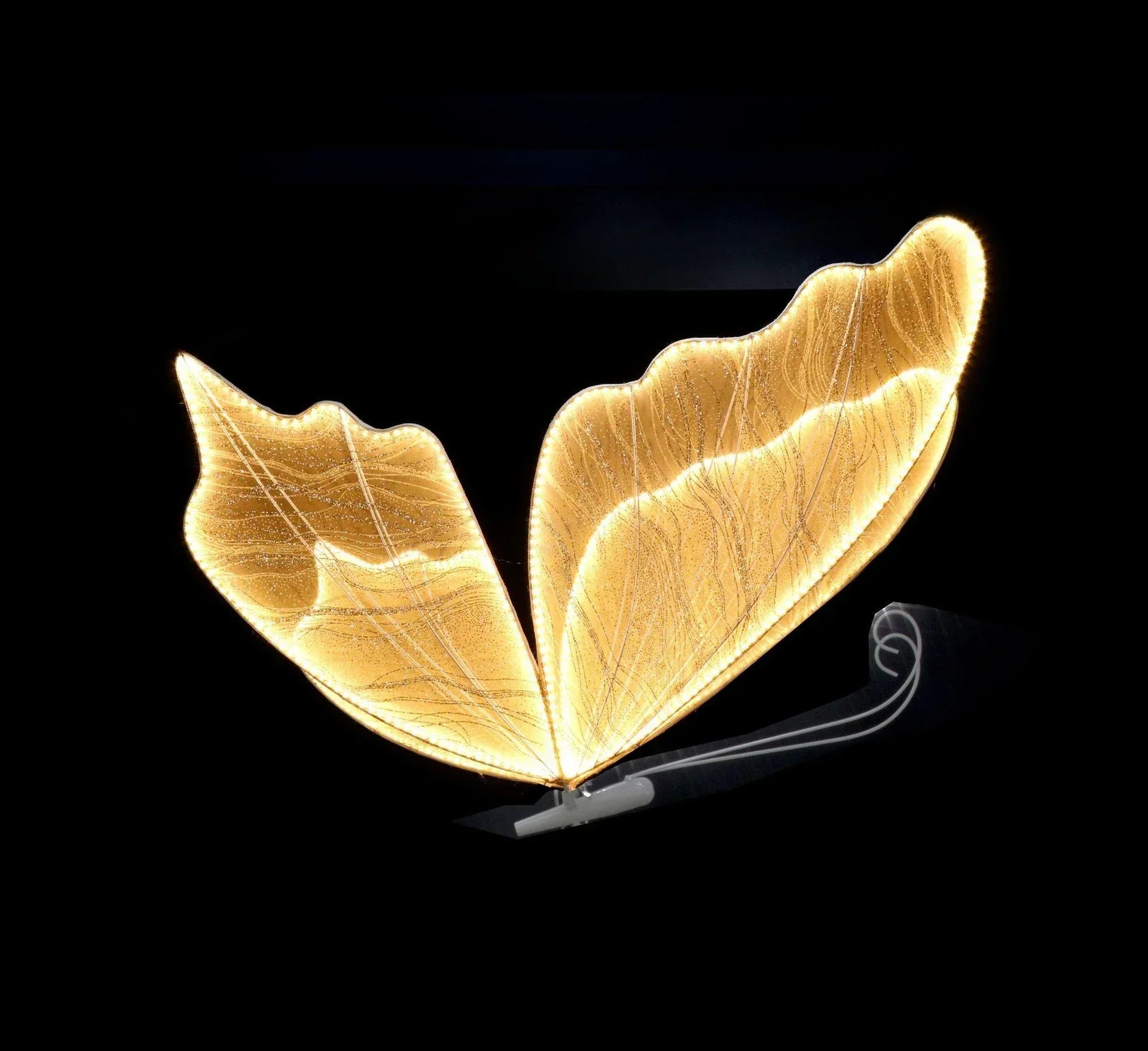 Neue Schmetterling Hochzeit Dekoration Stehlampe Kreative Anhänger Basis LED Stehlampe Romantische Straße Last Korridor Party Bühne Licht