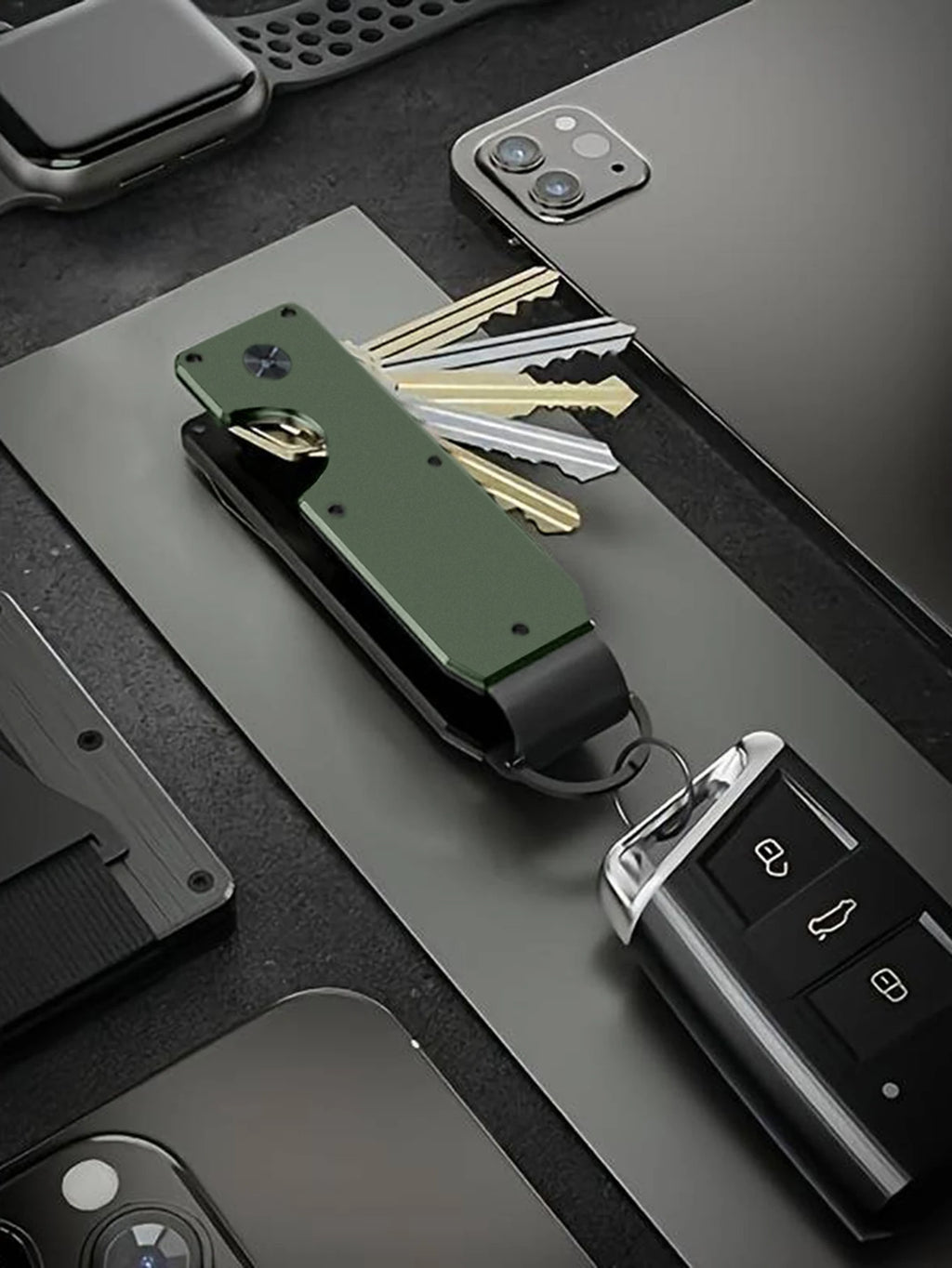 Neuer minimalistischer, innovativer Schlüsselhalter