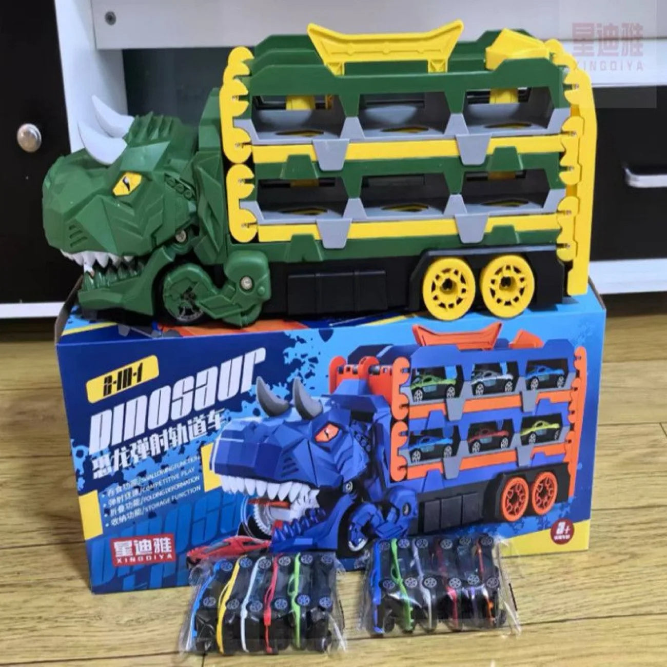 Dreiteiliger Dinosaurier-Spielzeuglaster – Sechs Miniatur-Automodelle aus Metalllegierung