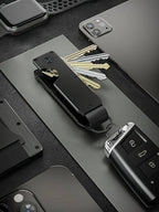 Neuer minimalistischer, innovativer Schlüsselhalter