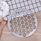 Aluminium-Knödelform, Ravioli-Maker, russischer Pelmeni-Maker, Knödelmaschine, Ravioli-Schneider, Küchen- und Kochutensilien, 37 Löcher