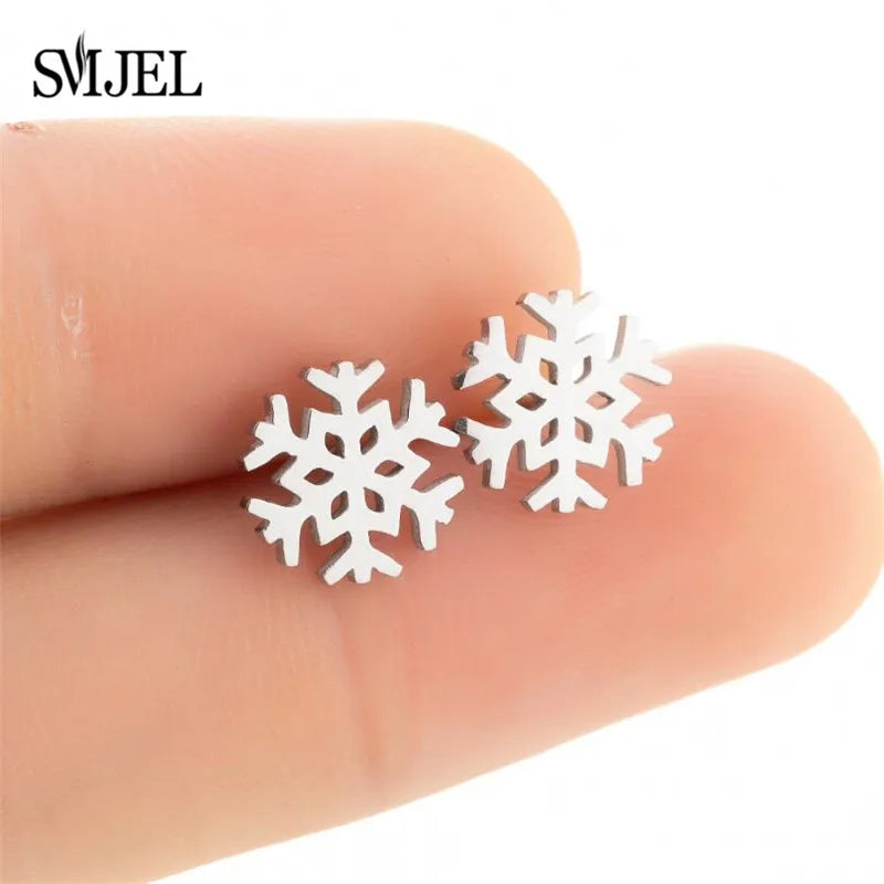 SMJEL Niedliche Tier-Hirsch-Ohrstecker, kleine Lebkuchenmann-Schneeflocken-Ohrringe für Mädchen, Edelstahl, Weihnachtsschmuck, Brincos