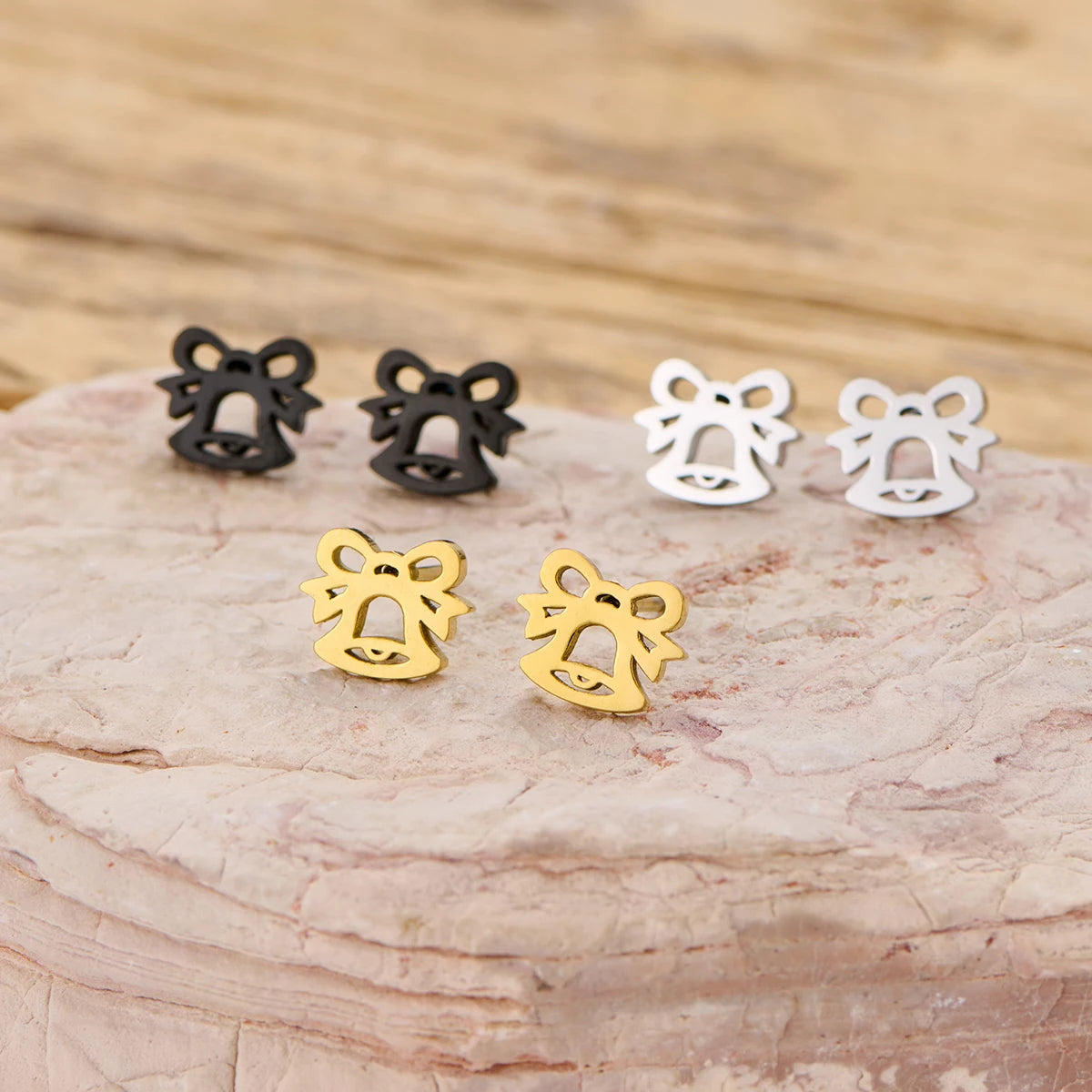 Shuangshuo 1 Paar Ohrstecker mit Schleife, Weihnachtsbaum, Elch, Jingle Bell, für Damen, Edelstahl, Ohrringe, Schmuck, 2025, Weihnachtsgeschenk