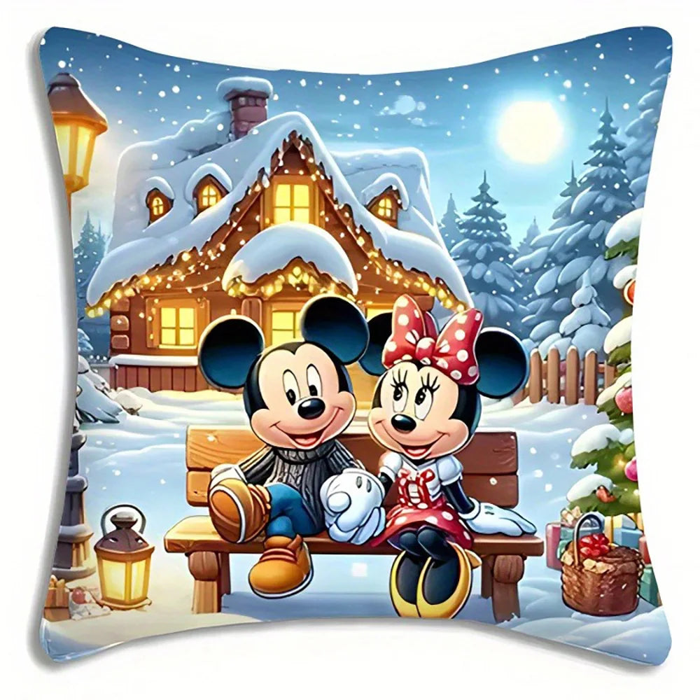 Dreiteiliger Weihnachtskissenbezug von Disney Mickey Minnie, bemalt mit glücklichen Szenen wie Schneehütte, Mickey Minnie und Weihnachtsmann