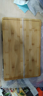 2025 erweiterbares Bambus-Schneidebrett-Set mit Tabletts und Box für die Küche, Saft-Trog, Schneidebrett-Werkzeuge, die gehackte Lebensmittel aufbewahren