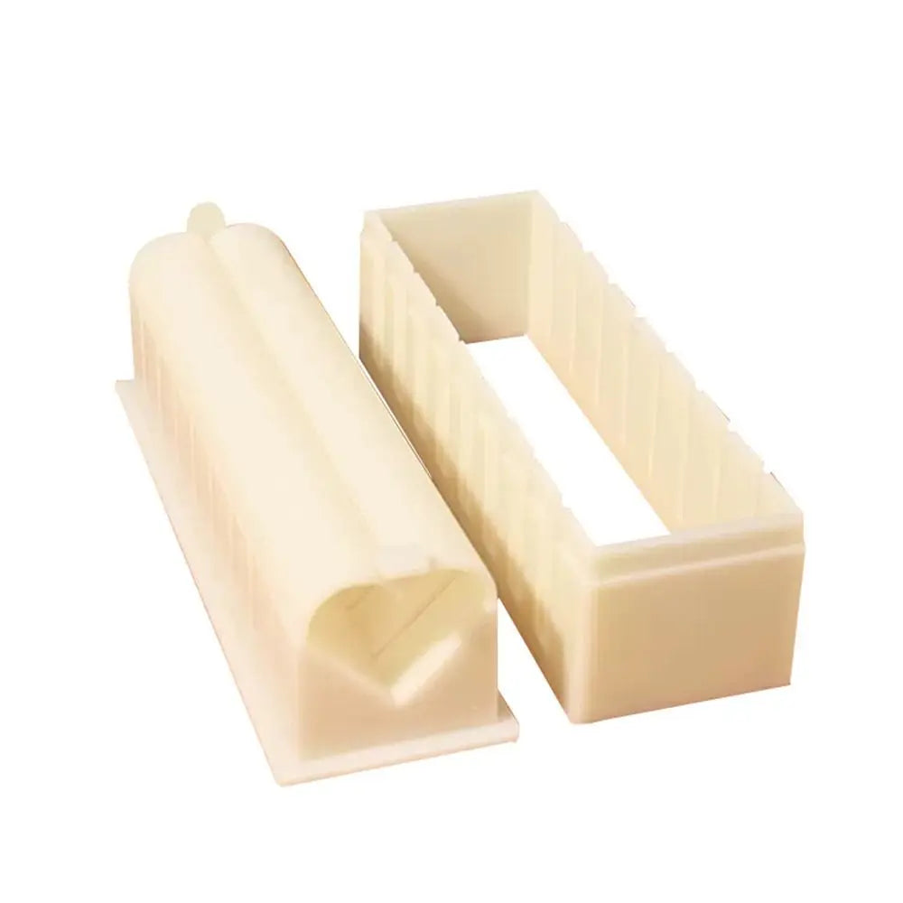 Neue 3 stücke Sushi Maker Ausrüstung Kit Kunststoff Kimbap Sushi Rollen Form Runde Quadratische Herz-förmigen Sushi, Der Werkzeuge kuchen Rolle Form