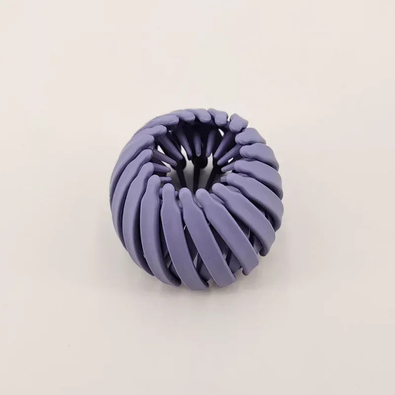 Einziehbarer Pferdeschwanzhalter