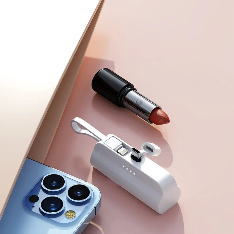 5000 mAh Kapsel Mini Power Bank für iPhone 14 Samsung Huawei Xiaomi Tragbares Ladegerät Powerbank mit Telefonhalter Ersatzakku