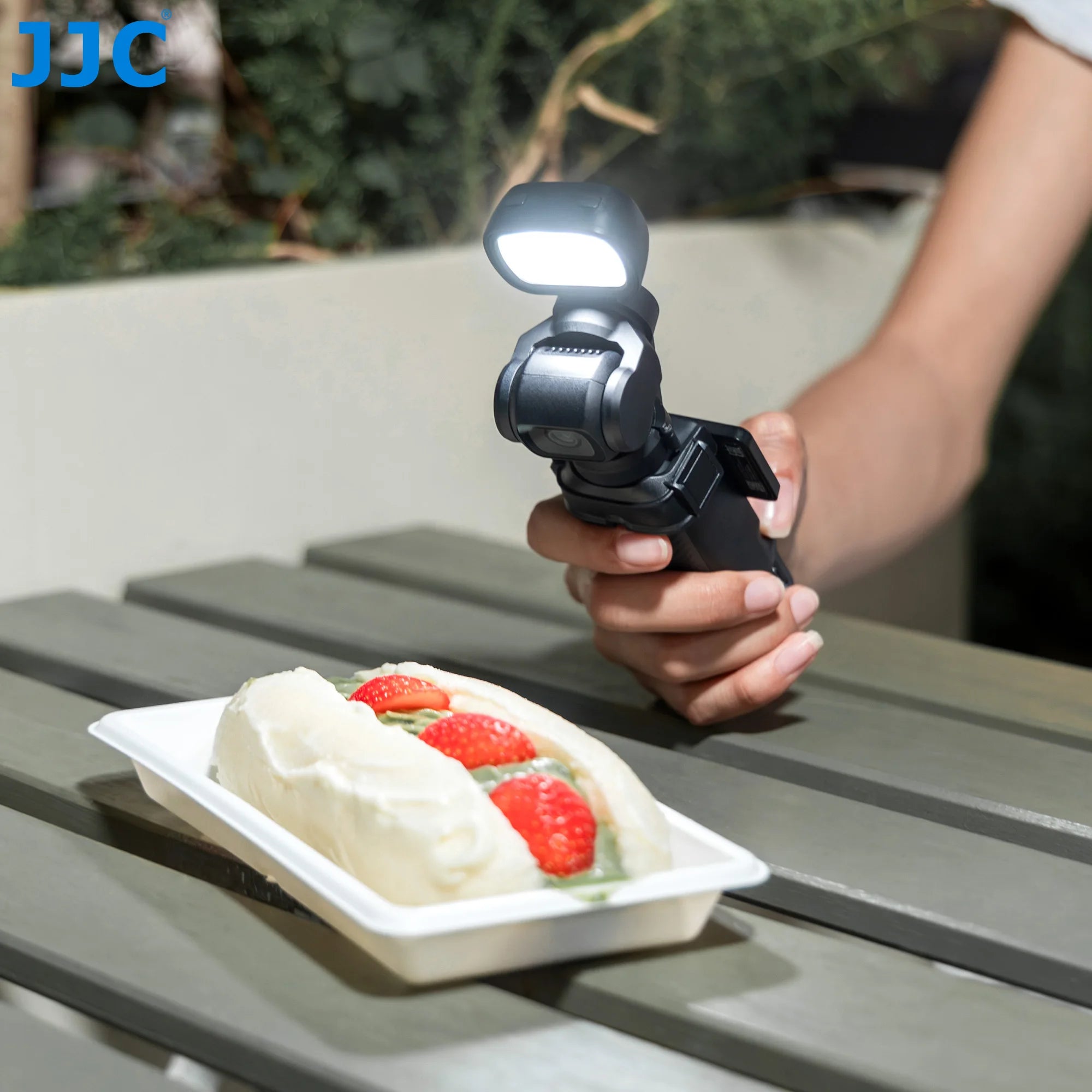 JJC Verbesserte magnetische Mini-LED-Leuchte für DJI Osmo Pocket 3, wiederaufladbares Selfie-Fülllicht, 3 Farbmodi, Pocket 3 Vlog-Zubehör