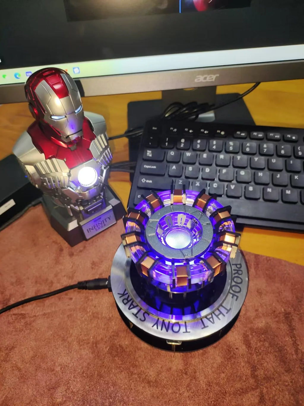 Kreatives Geschenk Black Tech Steel Floating Reactor Desktop-Dekoration Ornamente Neuheit Mk1 Actionfiguren zum Sammeln Spielzeug