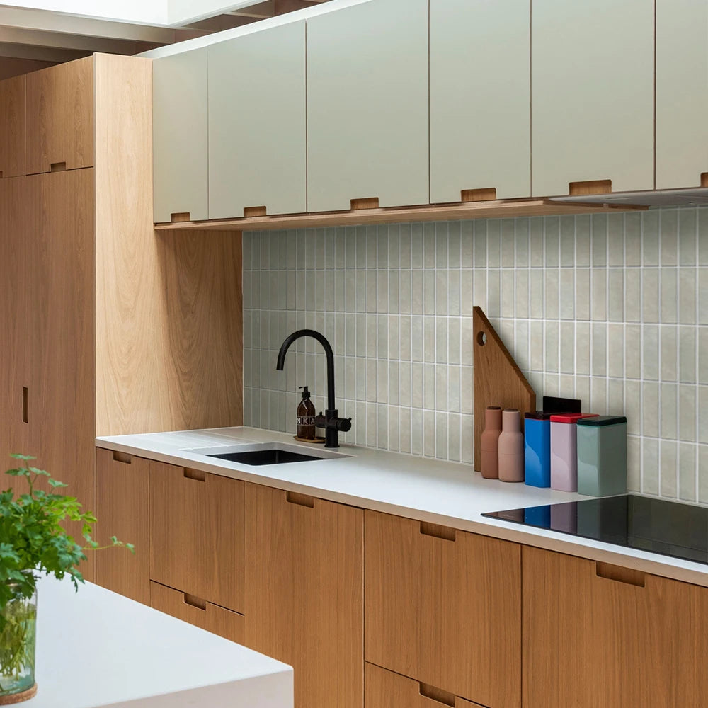 10 stücke 3d Fliesenaufkleber moderne Peel and Stick Wand fliese selbst klebende Küchen fliese Backs plash Form wasserdicht 30x30cm