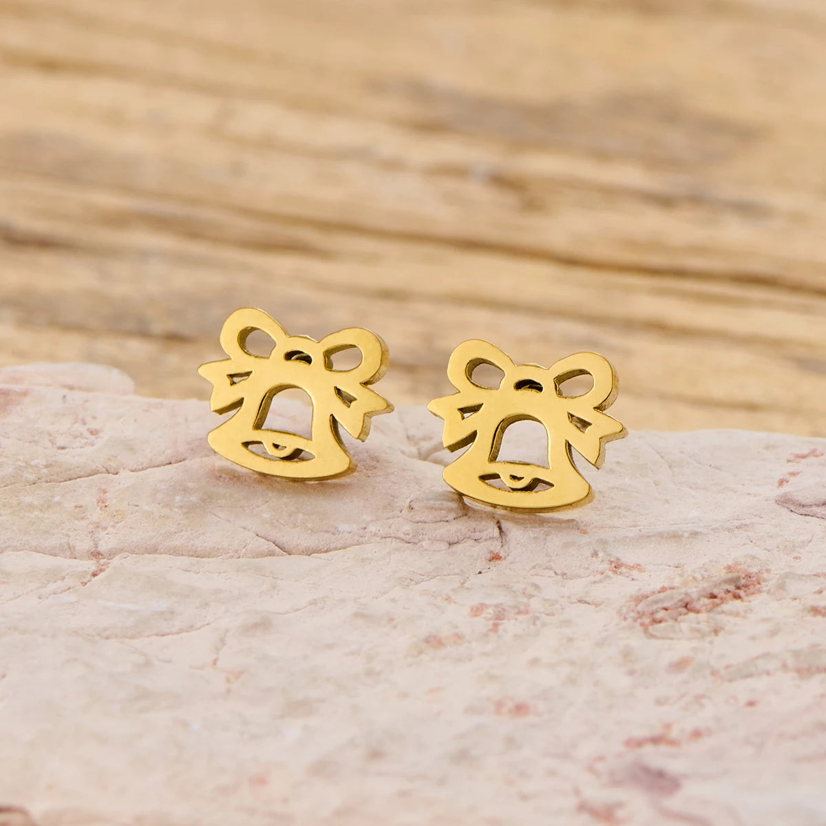 Shuangshuo 1 Paar Ohrstecker mit Schleife, Weihnachtsbaum, Elch, Jingle Bell, für Damen, Edelstahl, Ohrringe, Schmuck, 2025, Weihnachtsgeschenk