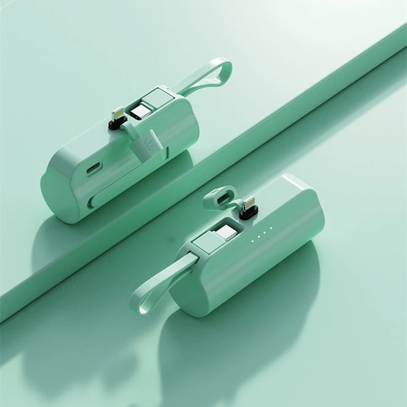 5000 mAh Kapsel Mini Power Bank für iPhone 14 Samsung Huawei Xiaomi Tragbares Ladegerät Powerbank mit Telefonhalter Ersatzakku