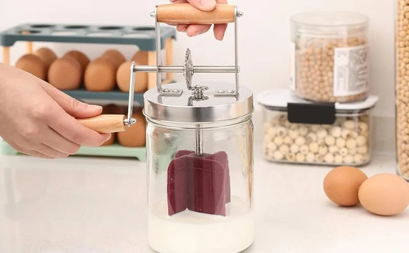 1000L/1500L Manueller Butterchurner, Paddel aus Buchenholz, Sahnemixer, Einmachglas, manuell für handwerkliche Butter, kultivierte Butter