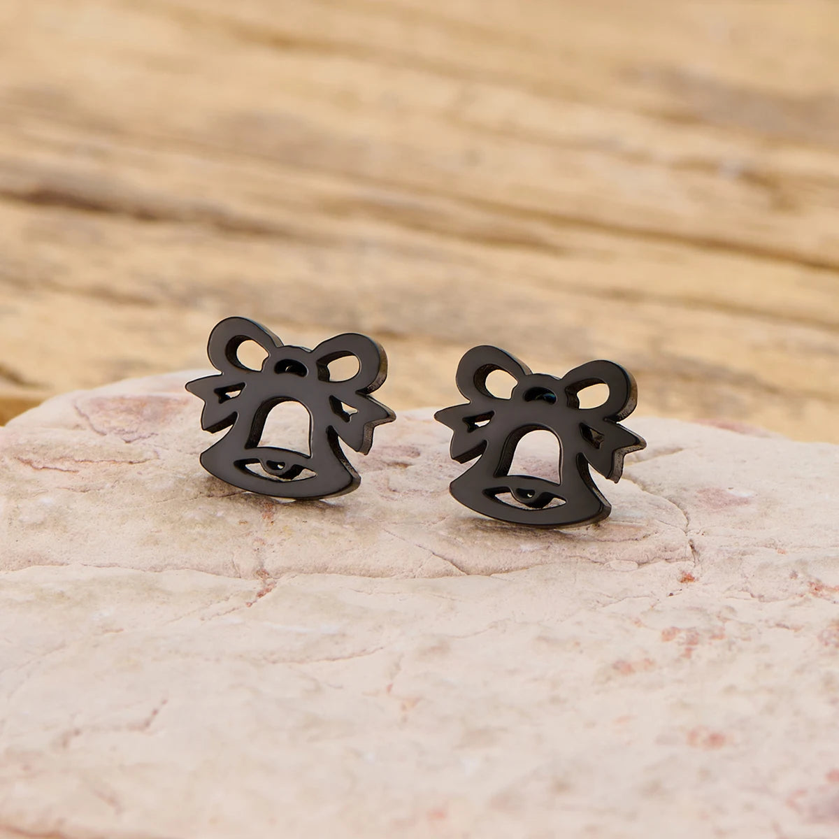 Shuangshuo 1 Paar Ohrstecker mit Schleife, Weihnachtsbaum, Elch, Jingle Bell, für Damen, Edelstahl, Ohrringe, Schmuck, 2025, Weihnachtsgeschenk