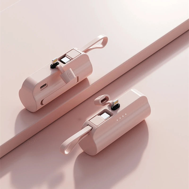 5000 mAh Kapsel Mini Power Bank für iPhone 14 Samsung Huawei Xiaomi Tragbares Ladegerät Powerbank mit Telefonhalter Ersatzakku