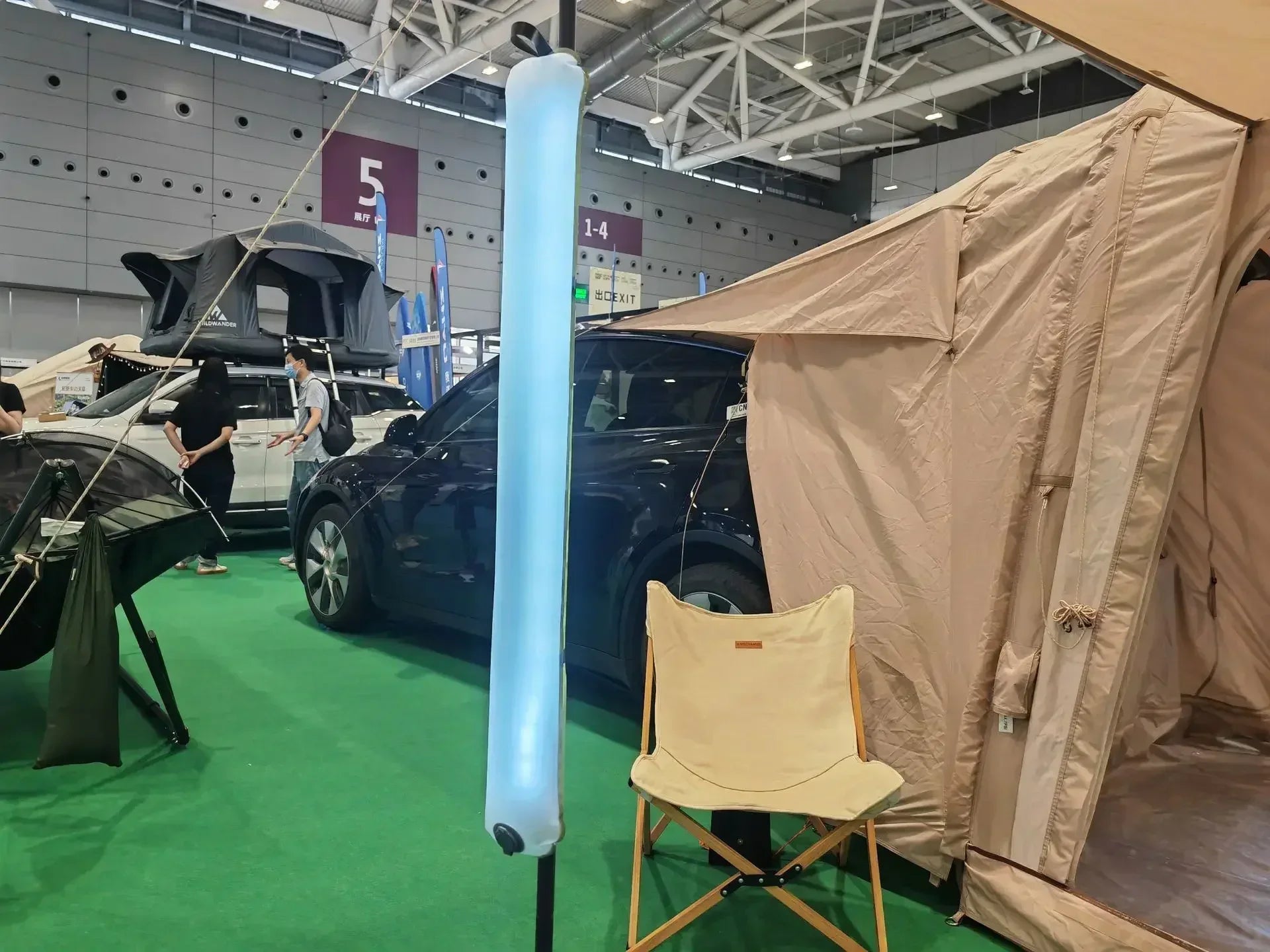 Wasserdichte Zeltleuchte für den Außenbereich, aufblasbare Campingleuchte mit magnetischer, solarbetriebener, wiederaufladbarer USB-Campinglampe