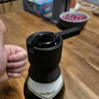 Flaschenöffner mit Katapultfunktion – Edelstahl, Kronkorken-Werfer, Bar & Party