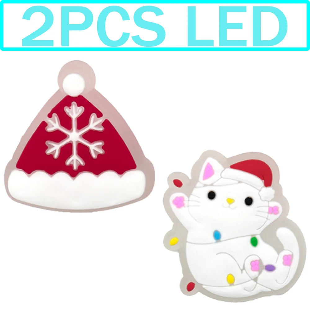 1–5 Stück neue Weihnachts-LED-Schuhanhänger, niedlicher Weihnachtsmann, Katze und Hund, Pin-Zubehör für Sandalen, Schuh-Clogs, Schnalle, Weihnachtsgeschenke
