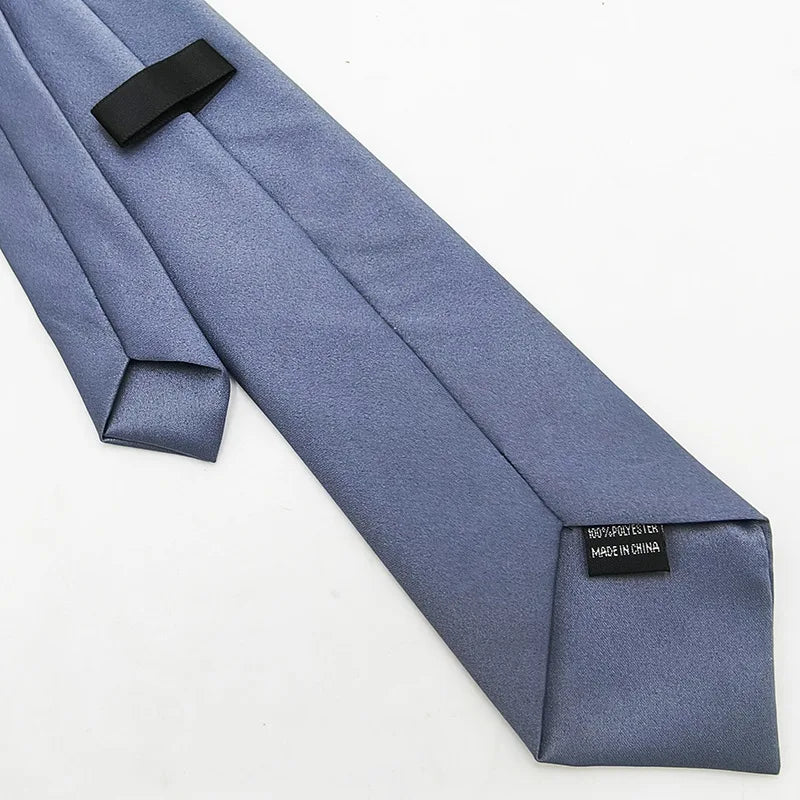 Clip-On Krawatte für Herren – Kein Knoten nötig | Polyester Seidenkrawatte in 9 Farben