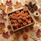 Mini-Kürbisse aus Kunstvelours 30er-Set – Herbst & Halloween Tischdeko