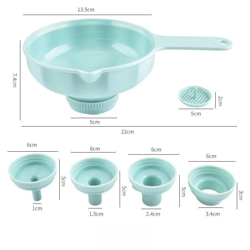 Praktischer Trichter mit großem Durchmesser. Sechs in einem multifunktionalen Kunststofftrichter. Trichter zur Herstellung von Marmeladen. Küchenbedarf und kleine Werkzeuge