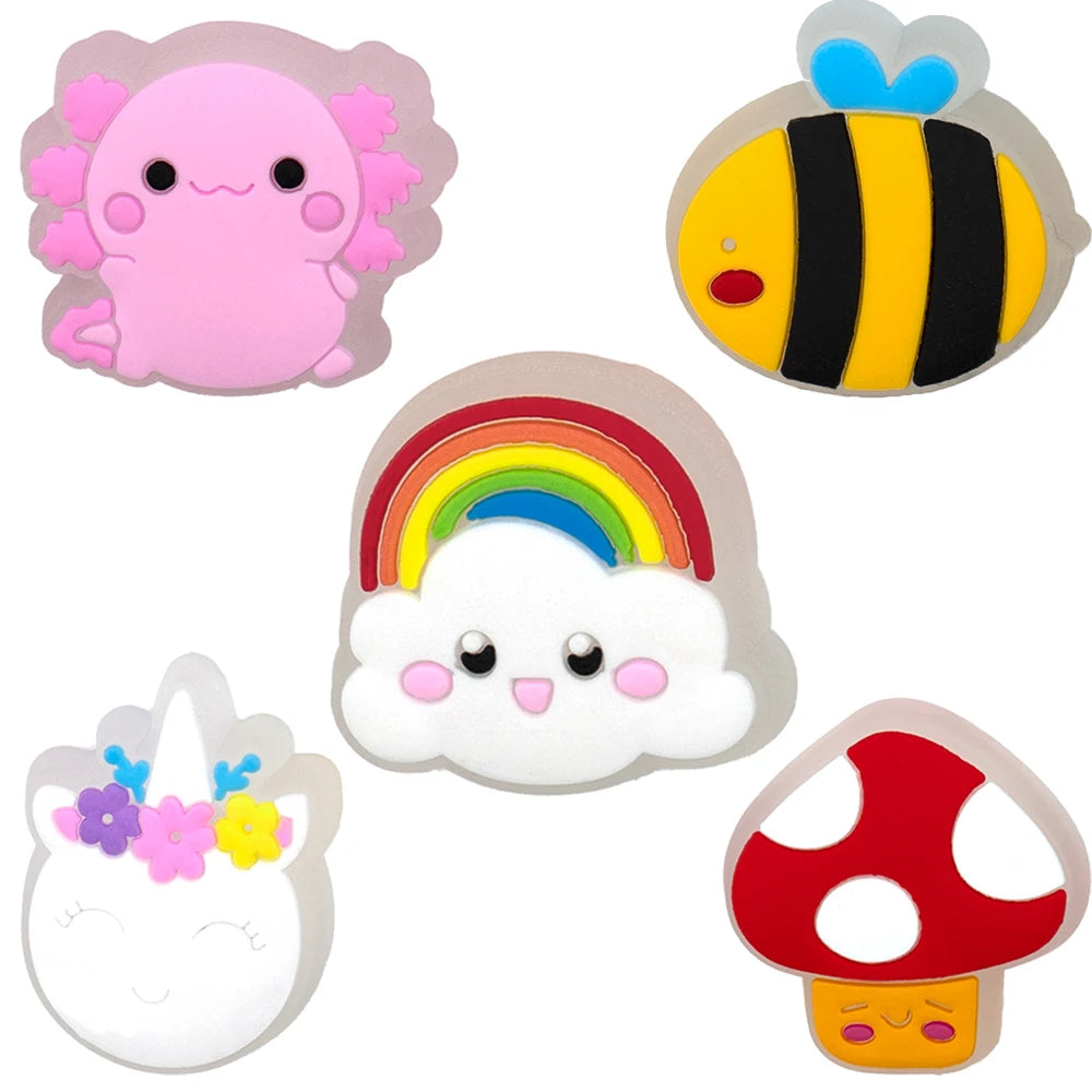 1–5 Stück neue Weihnachts-LED-Schuhanhänger, niedlicher Weihnachtsmann, Katze und Hund, Pin-Zubehör für Sandalen, Schuh-Clogs, Schnalle, Weihnachtsgeschenke