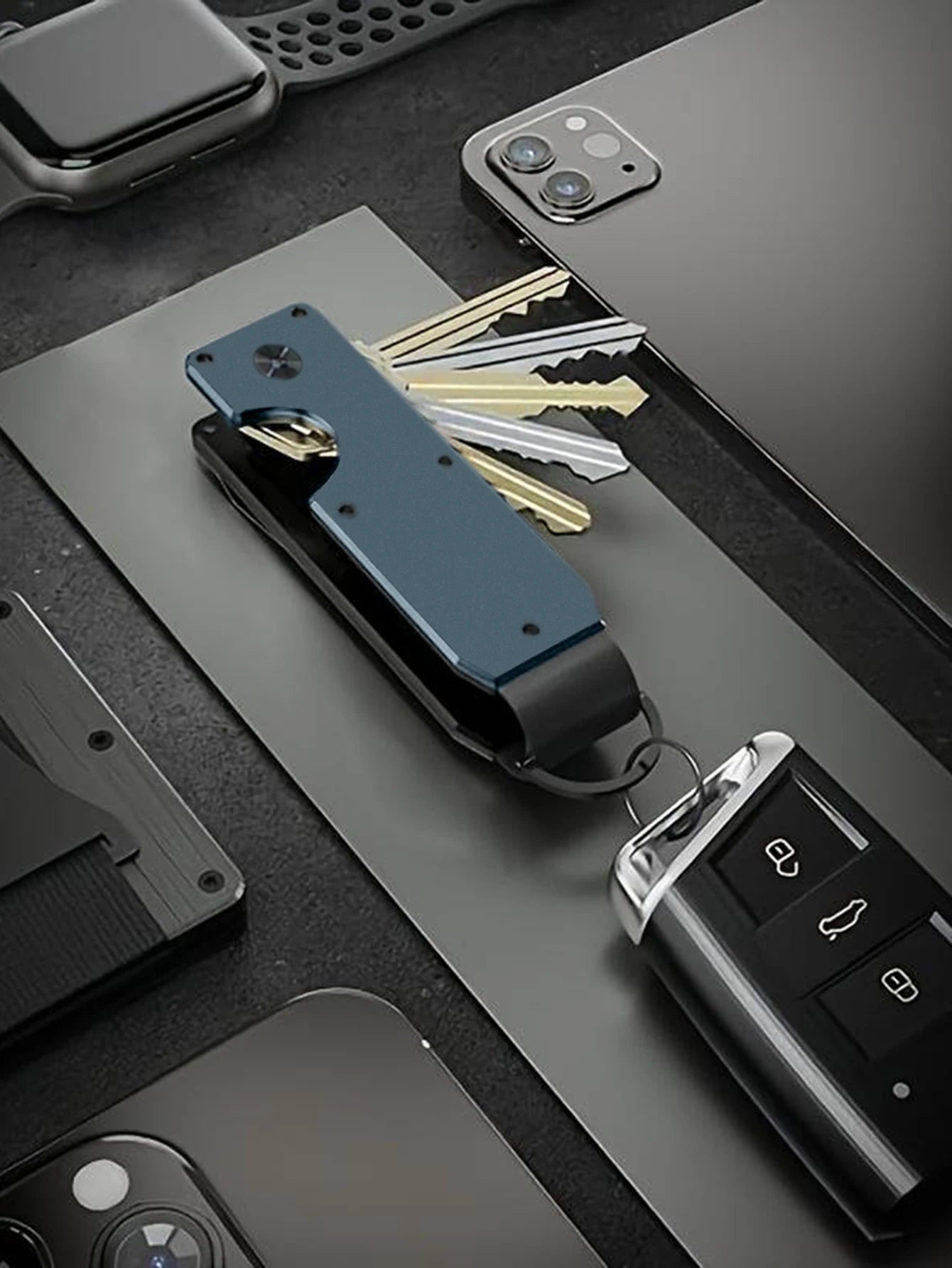 Neuer minimalistischer, innovativer Schlüsselhalter