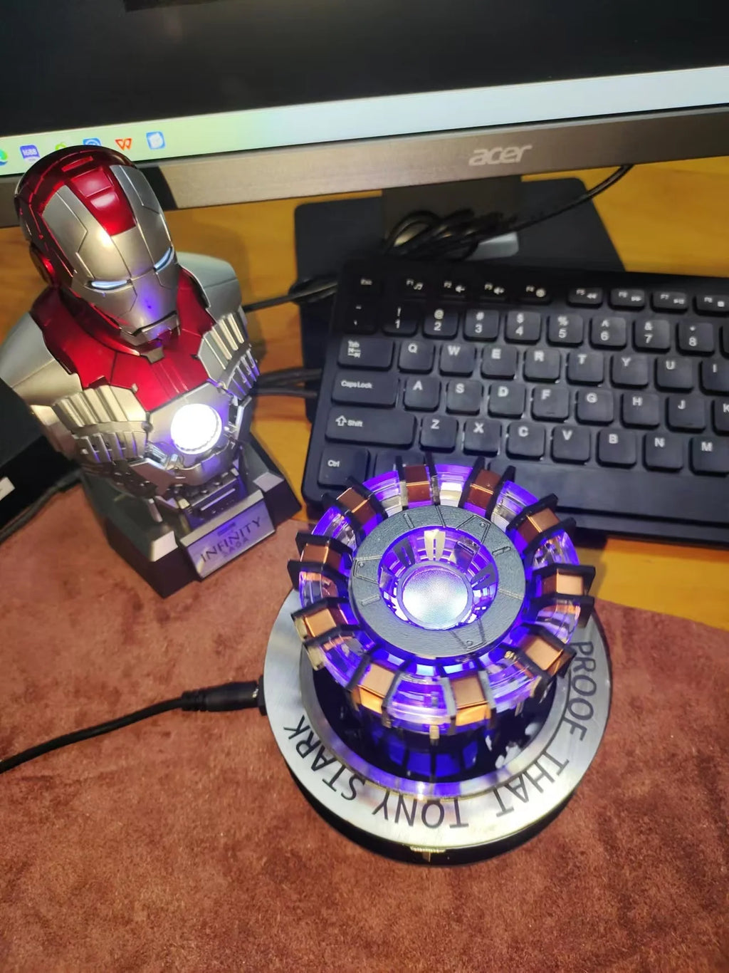 Kreatives Geschenk Black Tech Steel Floating Reactor Desktop-Dekoration Ornamente Neuheit Mk1 Actionfiguren zum Sammeln Spielzeug