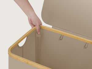 SONGMICS Wäschekorb mit Deckel,Wäschesammler mit 3 Fächern,150 L,herausnehmbarer Wäschesack,Griffe aus Bambus,zusammenklappbar