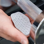 2 Stück rutschfeste Griffpolster aus Silikon fürs Fitnessstudio – Ergonomische Handschützer mit hochdichtem, strukturiertem Design für Gewichtheben, Kniebeugen, Hanteln